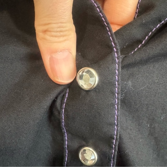 Rock 47 by Wrangler Womens Large Pearl Snap Rhinestone Cross Button Down Y2K - Picture 3 of 5